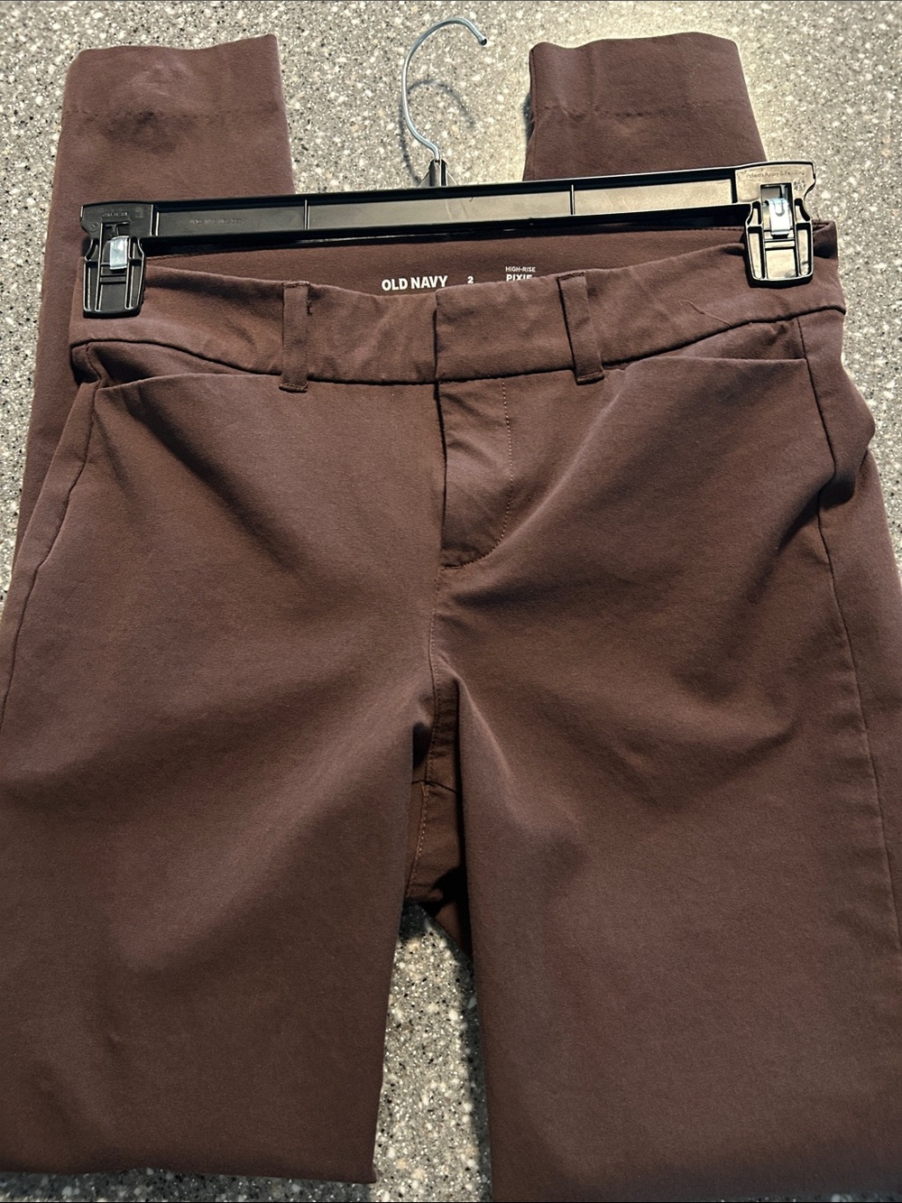 Old Navy Women's Ankle Pixie style high rise Brown size 2 Excellent condition